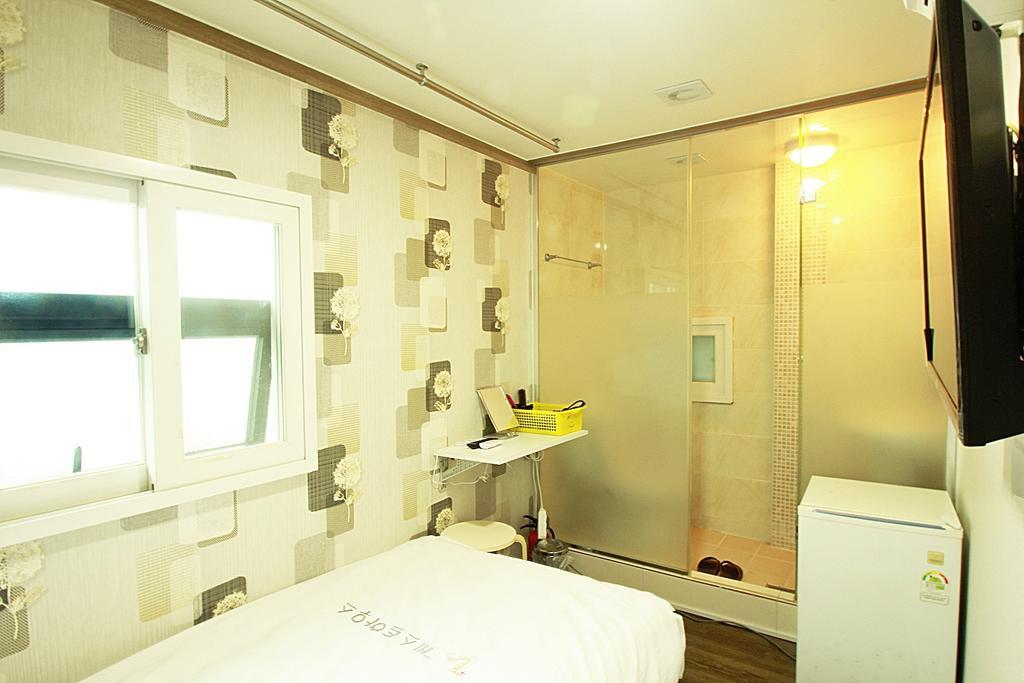 Eel Guesthouse Сеул Номер фото