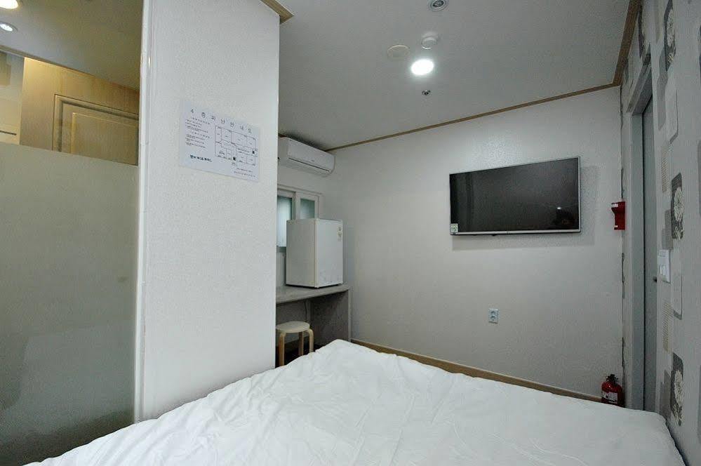 Eel Guesthouse Сеул Екстер'єр фото