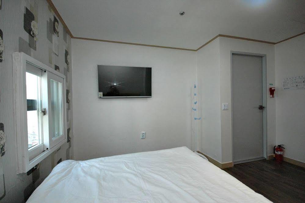 Eel Guesthouse Сеул Екстер'єр фото