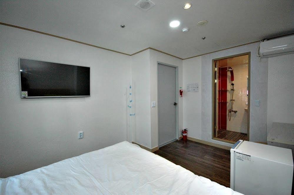 Eel Guesthouse Сеул Екстер'єр фото